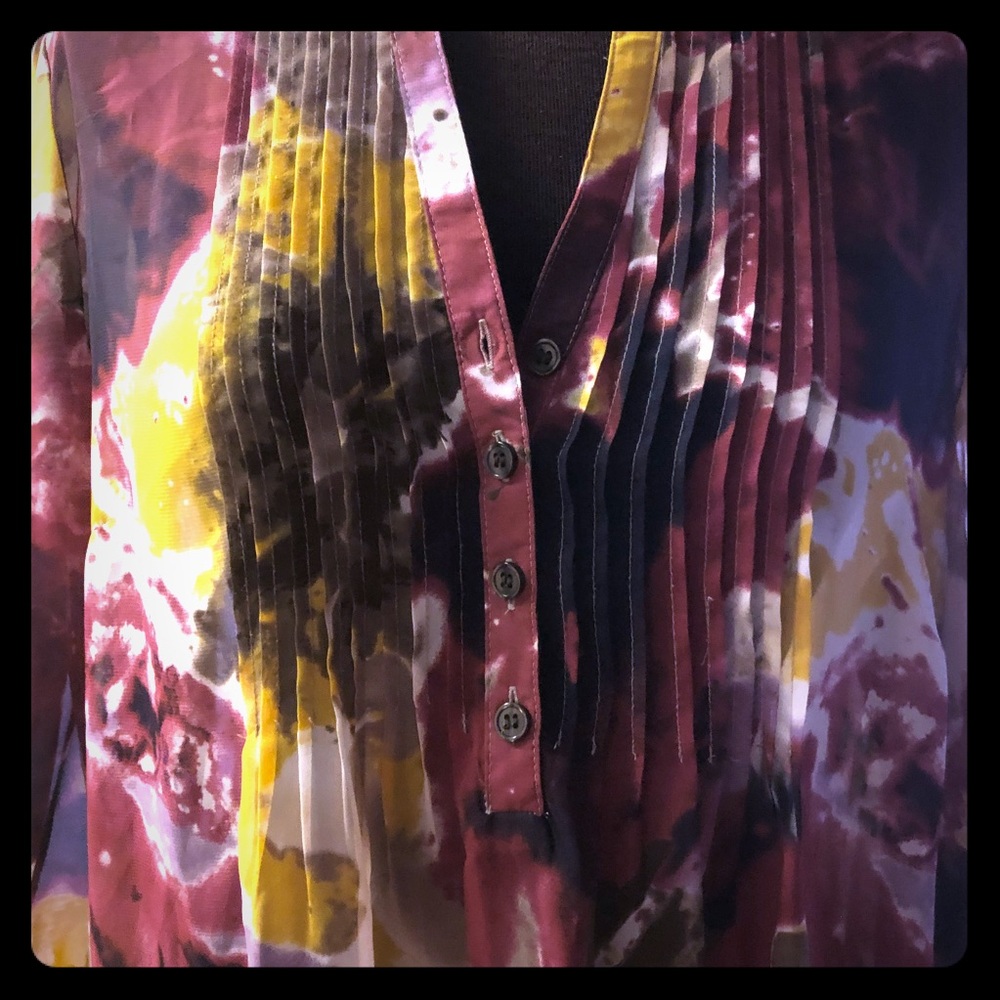 Nicole Miller blouse wine color floral